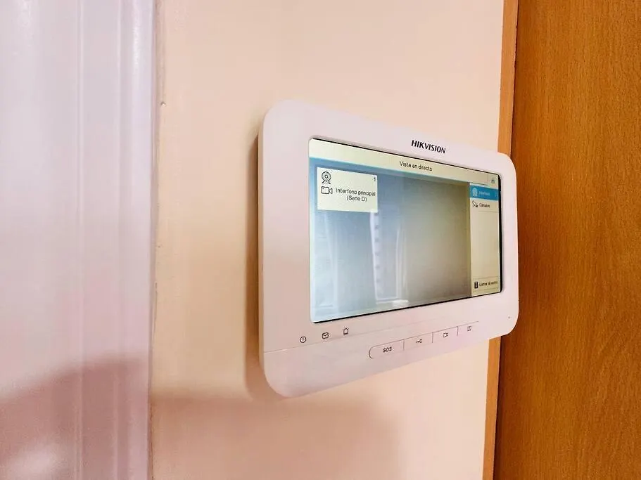 Departamento, Con Vista, Para 2 Personas, Wifi, Parqueadero Gratis Cubierto, Full Equipado, Lavadora, Secadora, Cerca De El Parque La Carolina 키토 에콰도르