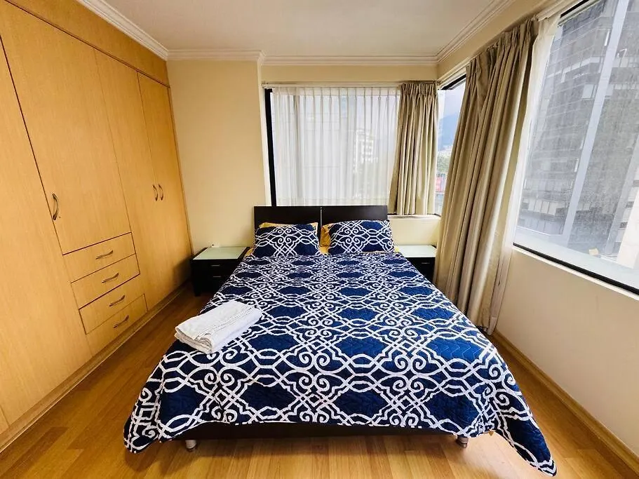 아파트 Departamento, Con Vista, Para 2 Personas, Wifi, Parqueadero Gratis Cubierto, Full Equipado, Lavadora, Secadora, Cerca De El Parque La Carolina 키토